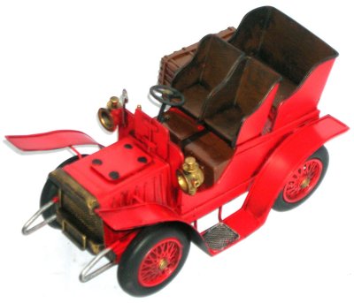 METAL ART RED VINTAGE CAR